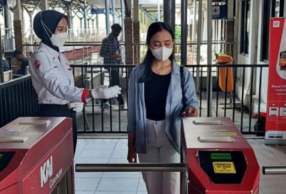 KAI Commuter Memberikan Pilihan Kemudahan-kemudahan Dalam Proses Pembayaran Tiket KRL