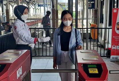 KAI Commuter Kembangkan Sistem Integrasi Pembayaran, KMT Jadi Pilihan Utama Pembayaran Tiket Commuter Yogya-Solo