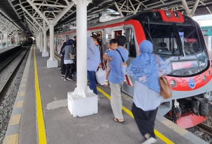 KAI Commuter Tambah Perjalanan Commuter Line Yogyakarta Untuk Antisipasi Lonjakan Pengguna Saat Libur Nataru