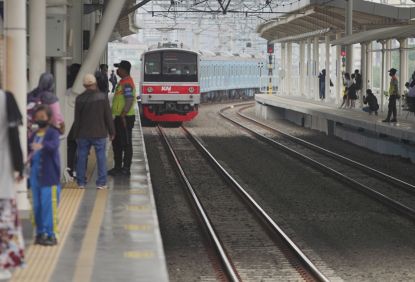 Akhir Pekan Minggu Ke Empat Oktober, KAI Commuter Layani 481 Ribu Lebih Pengguna