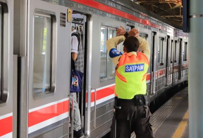 Timnas Bertanding Malam Ini, KAI Commuter Pastikan Keamanan dan Kenyamanan Pengguna Commuter Line Jabodetabek  Adakan persiapan khusus di stasiun-stasiun di dekat Stadion GBK
