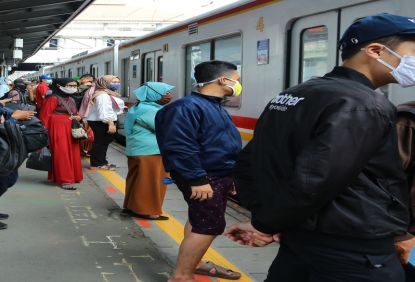 Lebih Dari 2,9 Juta Pengguna Manfaatkan Layanan KRL Selama Sembilan Hari Pertama Masa Angkutan Natal dan Tahun Baru
