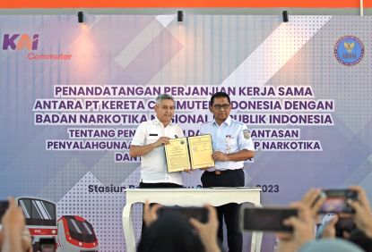 Pastikan Keselamatan Perjalanan Commuterline dan Cegah Penyalahgunaan Narkoba, KAI Commuter dan BNN Tandatangani MoU