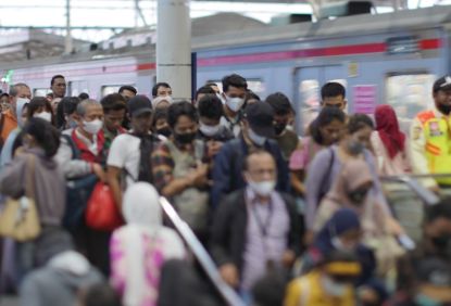 H+3 Lebaran, Commuter Line Jabodetabek, Merak dan Basoetta telah Melayani 11 Juta Lebih Pengguna  Antisipasi Lonjakan Pengguna Commuter Line, KAI Commuter Maksimalkan Frontliner Guna Atur Flow Penumpang