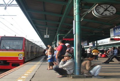 PT KCI Tambah Perjalanan KRL Di Sejumlah Jalur