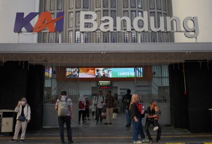 KAI Commuter Layani 757 Ribu Lebih Penguna Commuter Line Di Wilayah 2 Bandung Hingga Hari Ke-13 Masa Angkutan Nataru 2023-2024 
